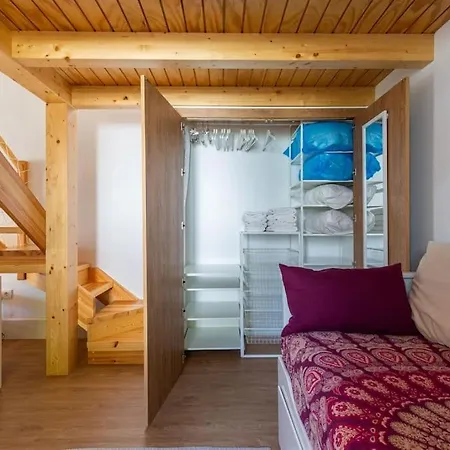 Holiday home Loft De Diseno Con Piscina Cerca De La Playa