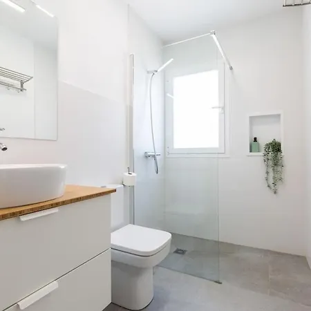 Holiday home Loft De Diseno Con Piscina Cerca De La Playa *